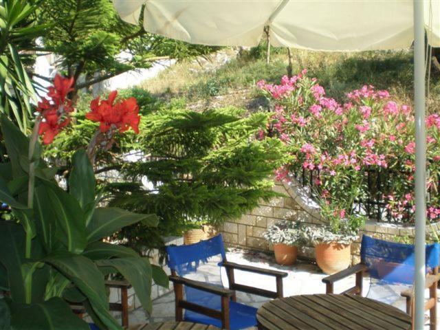 Hotel Nostos Frikes Exterior photo